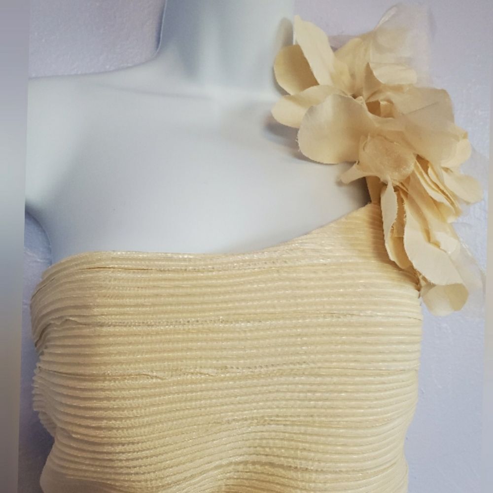One Shoulder Party or Prom Dress - Picture 4 of 5